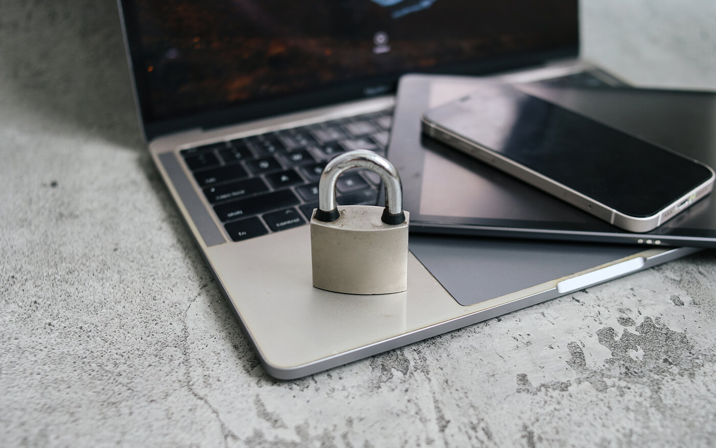 Veri Gizliliğinin Önemi: İşletmeler İçin Rehber